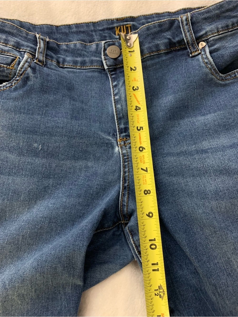 KUT Catherine Boyfriend Jeans Size 14P Made in the USA Distressed Medium Wash - Picture 11 of 16